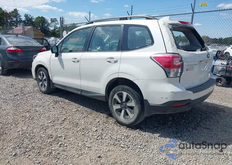 2018 Subaru Forester 2.5I из США, поврежденный, VIN JF2SJABC6JH486725